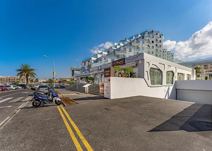 Sunset Bliss Penthouse With Airco & Heated Pool Apartament