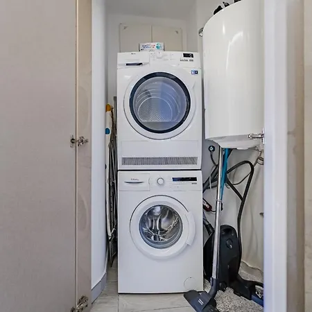 Sunset Bliss Penthouse * אדחה