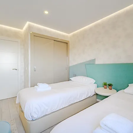 Sunset Bliss Penthouse With Airco & Heated Pool Apartment