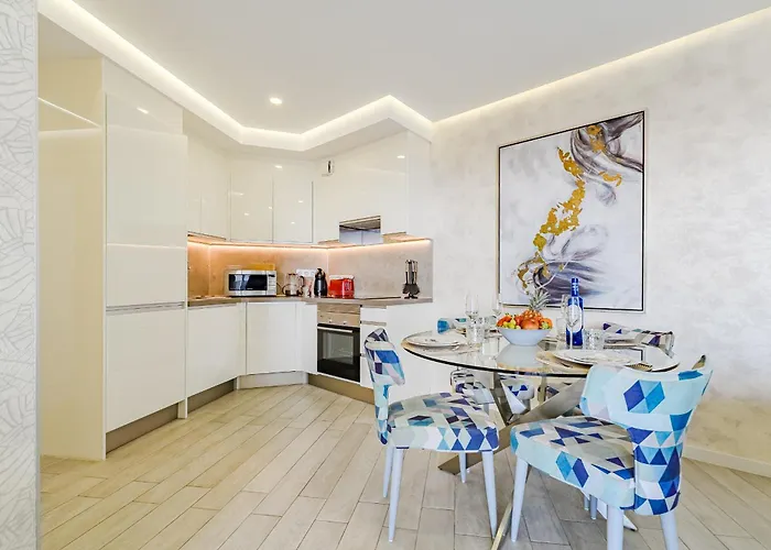 Apartment Sunset Bliss Penthouse With Airco & Heated Pool *