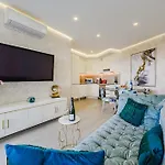 Sunset Bliss Penthouse With Airco & Heated Pool Lägenhet