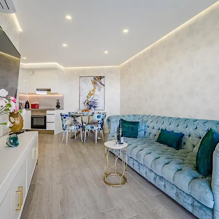Lejlighed Sunset Bliss Penthouse With Airco & Heated Pool