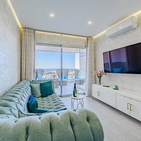 Sunset Bliss Penthouse With Airco & Heated Pool Lejlighed *