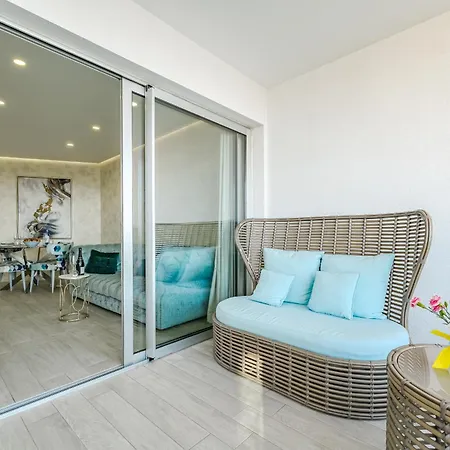 Sunset Bliss Penthouse With Airco & Heated Pool Costa Adeje (Tenerife)
